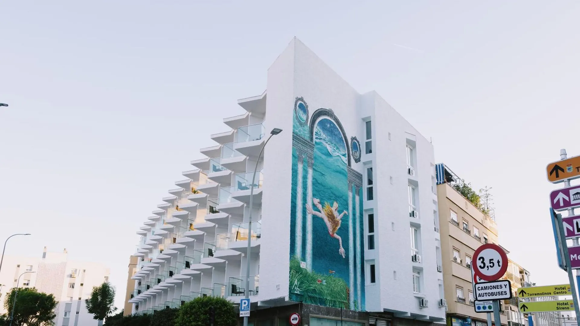 Apartamentos Buendia Suites - Torremolinos Centro