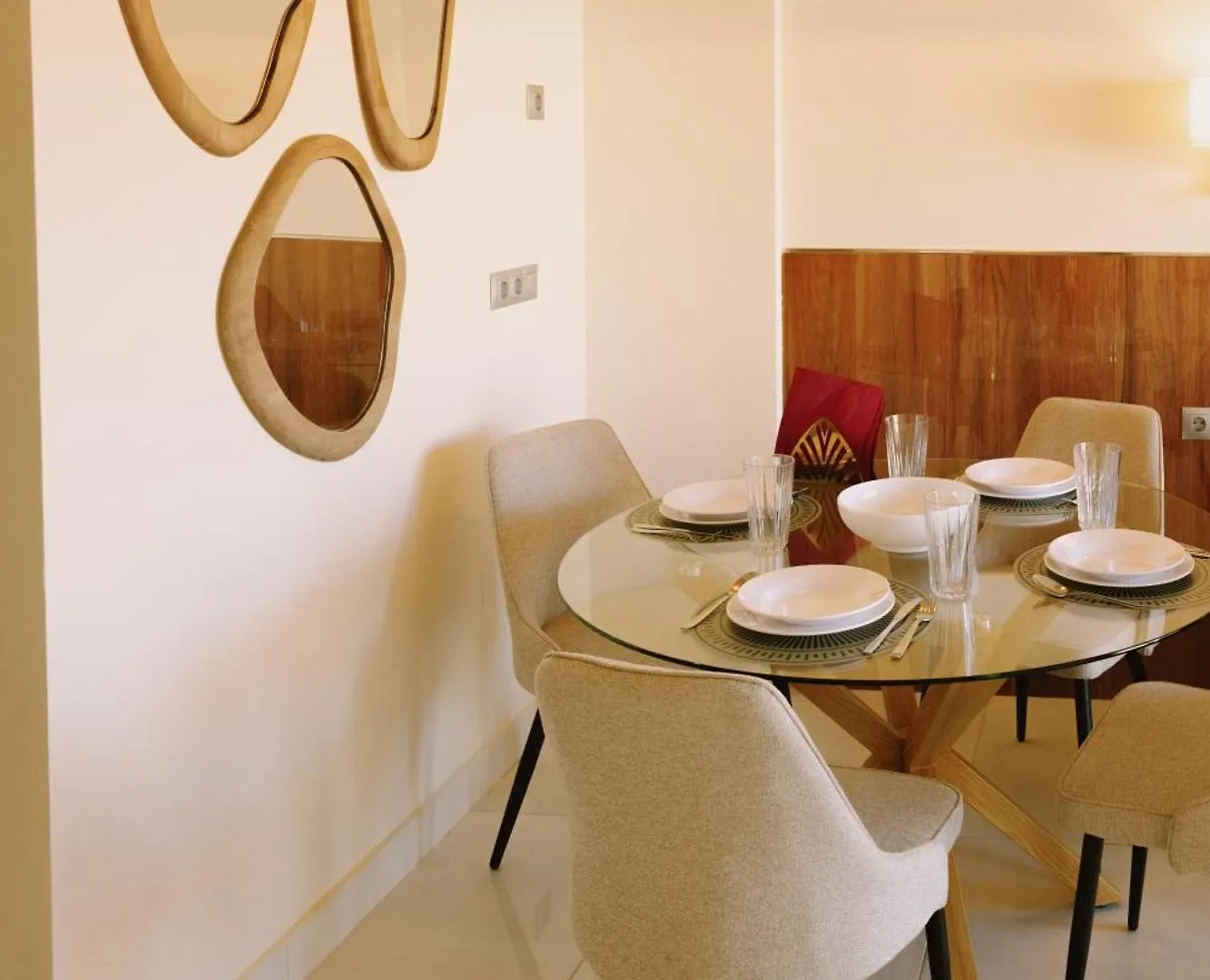 Apartamentos Buendia Suites - Torremolinos Centro Espagne